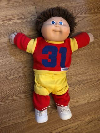 Cpk Cabbage Patch Kids Fuzzy Hair Sports Boy Football Soccer Black Signature
