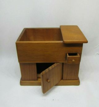 Dollhouse Miniatures,  Dry Sink,  Toncoss Sturbridge,  Wooden,  1/12th Scale 2