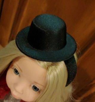 Gotz Doll 18 " Doll American Girl Pleasant Company Emilia Circlet With Little Hat