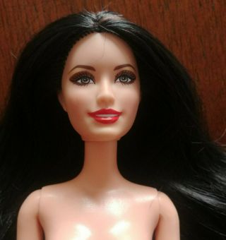 Barbie Doll Nude - Raquelle - Articulated - Long Dark Brown Hair - Adorable