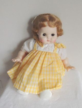 Madame Alexander Puddin 6930 Blond Hair Brown Eyed In Yellow Checked Dress