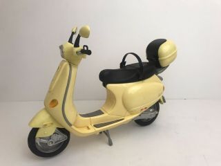 Barbie Vespa Plagio Yellow Scooter Moped Motorcycle 2002