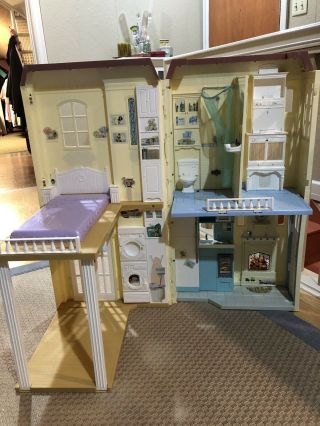 Barbie Happy Family Smart House Sounds like Home doll house Mattel 2004 - 2