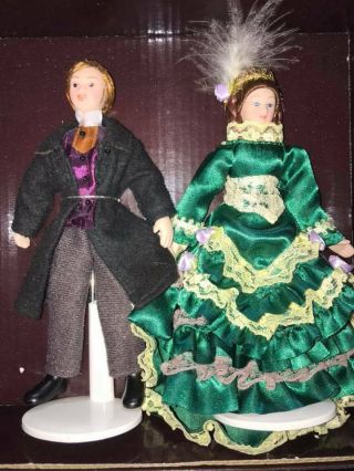 Victorian Trading Co.  Porcelain Dollhouse Dolls Victoria & Albert W/ Stands
