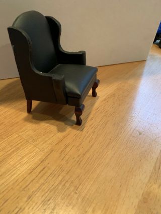 GORGEOUS Dollhouse Miniature Black Leather Wing Back Arm Chair 2