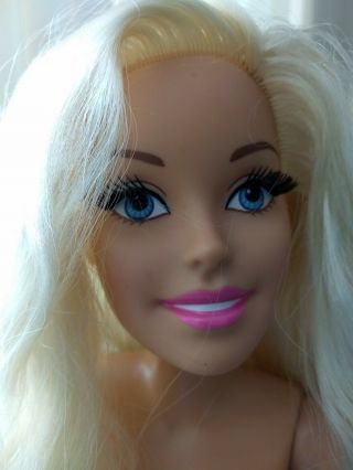 Barbie Blonde Doll 2013 Mattel JUST PLAY 28 