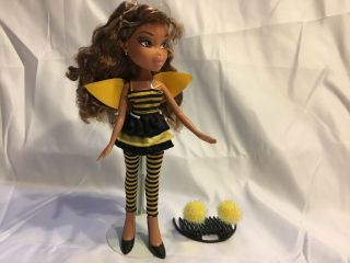 Bratz Costume Party Yasmin Halloween Fashion Doll Bumblebee Bee