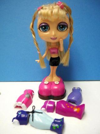 1999 Mattel 9 " Talking Diva Stars Doll,  4 Outfits,  Book,  Blond Hair