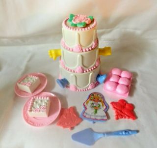 Vintage Mattel Cherry Merry Muffin Wedding Cake & Party Playset