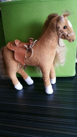 Only Hearts Club " Palomino Horse With Saddle " No Reins Or Lasso