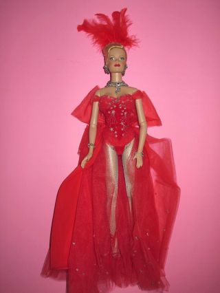 Tonner - 2004 Show Stopper Brenda Starr 16 " Dressed Fashion Doll