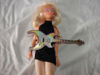 VINTAGE 1986 HASBRO DOLL JEM AND HOLOGRAMS BAND BLONDE HAIR JESSICA OUTFIT SHOES 3