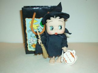 Hamilton Gifts Presents 5 " Betty Boop Vinyl Trick Or Treat Witch Doll Gift Bag