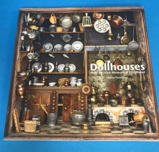 Out Of Print Doll Book: Dollhouses From The V&a Museum Of Childhood Antique,