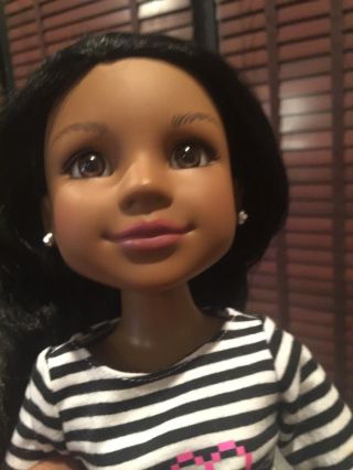 Bfc Best Friends Club Ink Calista 100,  Poses African American Doll