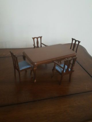 Miniature Dollhouse Furniture Dining Table And Chairs