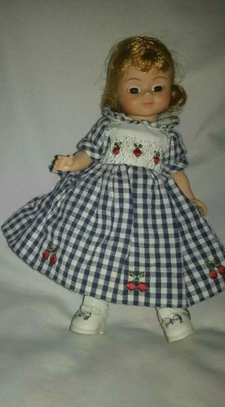Madame Alexander Very Cherry 31311 no box Maggie face tagged dress adorable 2