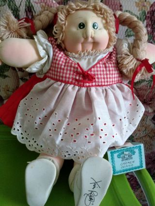 Cabbage Patch Little People 1983 Xavier Roberts Soft Sculpture Doll 22 "