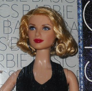 Grace Kelly Rear Window Barbie Doll W/ Barbie Jeans Basics No.  14 Outfit & Box