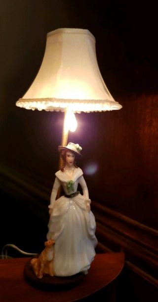 Dollhouse Miniature Artisan The Lamp Lady Porcelain Lady Tall Lamp Gorgeous