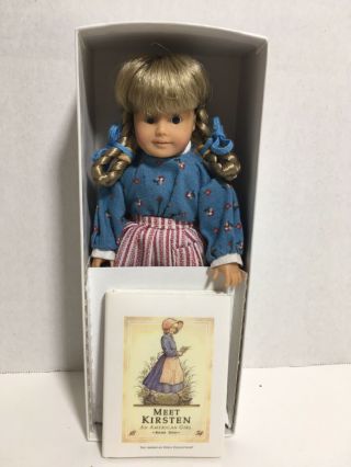 American Girl Mini Doll Kirsten With Book And Dress Outfit