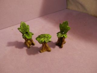 Dollhouse Miniature Pottery Material Fairy Garden Leaf Table And Chairs Set