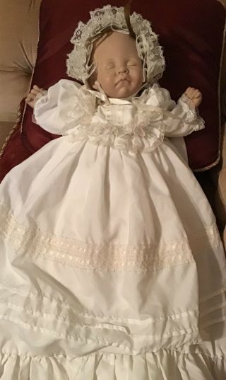 Lee Middleton Baby Doll " First Moments " Sleep Eye Hand Signed,  1983