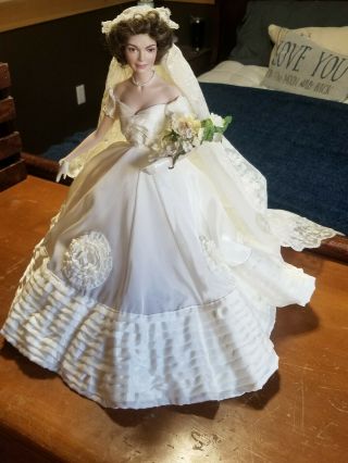 Franklin Porcelain Jackie Kennedy Wedding Dress Bride Out Of Box