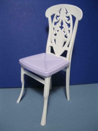 2007 Mattel Barbie My House Fold Up Doll House Purple/white Kitchen Chair 4table