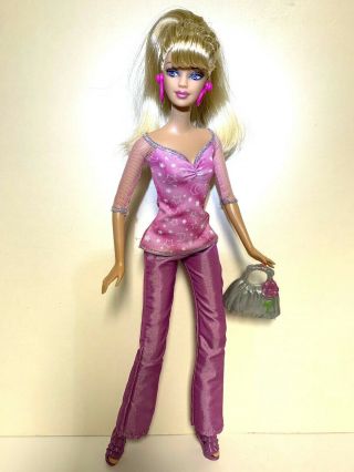 Barbie Doll Fashionistas Stunning Closed Mouth Mackie With Bangs With Outfit