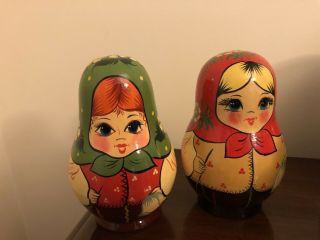 Pair Russian Doll Pincushion - Dolls Open To Pincushion