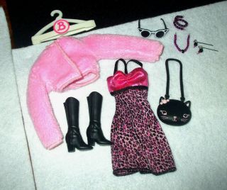 Barbie Pink Animal Print Dress W/pink Fur Coat Outfit - Accessories & Jewelry