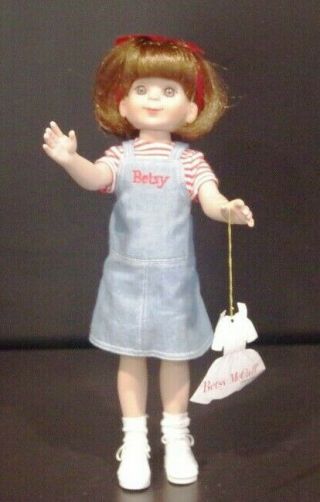 Betsy Mccall Doll 14 " Betsy By Robert Tonner 2000