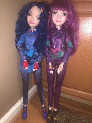 Disney Descendants 2 Evie & Mal 28 " Dolls Blue Purple Hair Exc