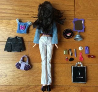 My Scene Nolee Sephora Shopping Spree Barbie Doll 2