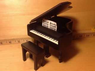 Miniature 1:12 Dollhouse Black Lacquered Grand Piano With Bench