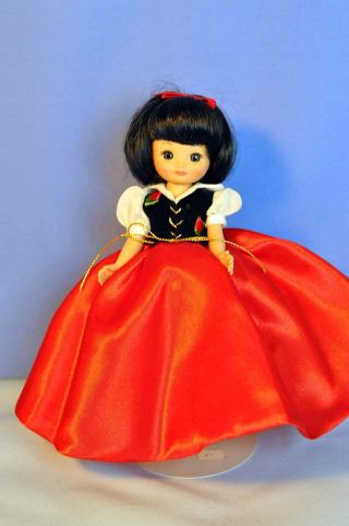 Tonner Htf Yr2002 Le300 8 " Betsy Snow White Doll Exclusively For Endless Hills