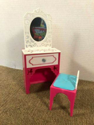 Barbie Dream House 2013 Replacement Parts Vanity Make - Up Mirror & Bench