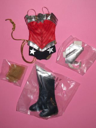 Tonner - Wonder Woman 52 - 16 " Tyler Fashion Doll Outfit