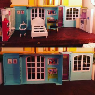 Barbie 2007 My House Fold Up Dollhouse Playset By Mattel With Piano Bed