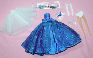 Tonner 10” Tiny Kitty Aurora Outfit Complete
