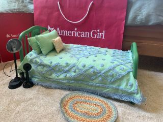 American Girl Doll Kit Trundle Bed And Bedding With Lamp And Phone