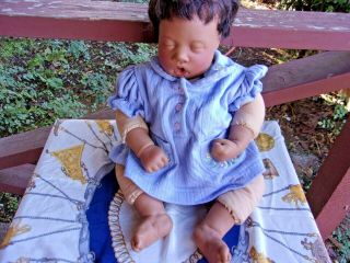 Lee Middleton Doll First Born Dark Skin Girl Baby 1994 Cute