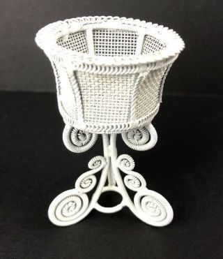 Dollhouse Miniature White Wire Plant Stand Victorian Style 1:12