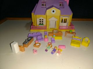Polly Pocket Bird Box House With Girls And Furniture