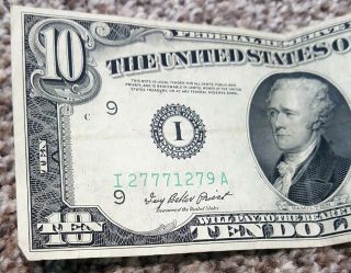 series 1950 B $10 dollar federal reserve note.  SN I 27771279 A 3