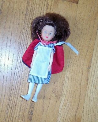 Pleasant Company American Girl Molly ' s Nurse Doll & Snowglobe from Christmas Box 2