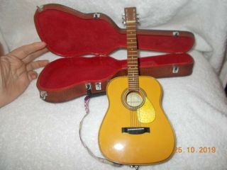 American Girl Doll Acoustic Guitar With Shoulder Strap & Felted Lined Case