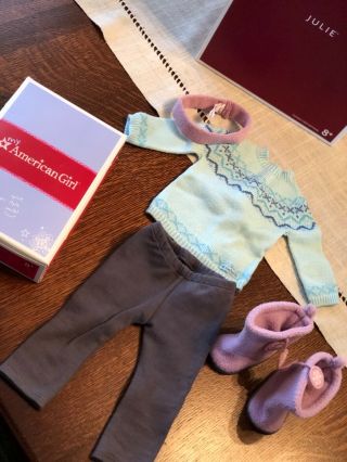 American Girl 18 Inch Doll Accessories Set 4 Outfits,  Glasses
