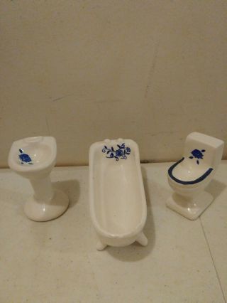 Dollhouse Miniatures Porcelain White With Blue Flowers Bathroom Set Japan